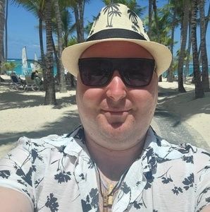 Meet your Posher, Phil